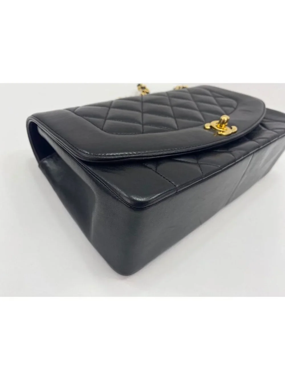 Chanel Shoulder Bag 25